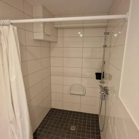 Marta - Barrierefrei, Zentral, Mit Balkon & Parkplatz Werne