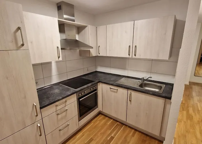 Moderne, Barrierefreie Im Herzen Der Stadt Mit Parkplatz, Wlan Und Tv - Marta 公寓